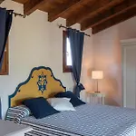 Maddalena Villa *